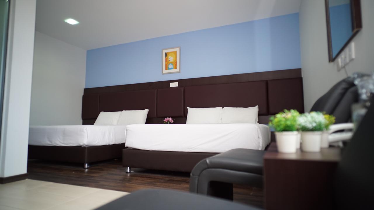Hotel Cascada Kota Tinggi Εξωτερικό φωτογραφία